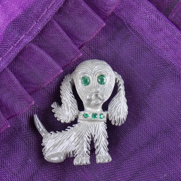 Vintage Gerry's gray enamel dog green rhinestone - Picture 2 of 5